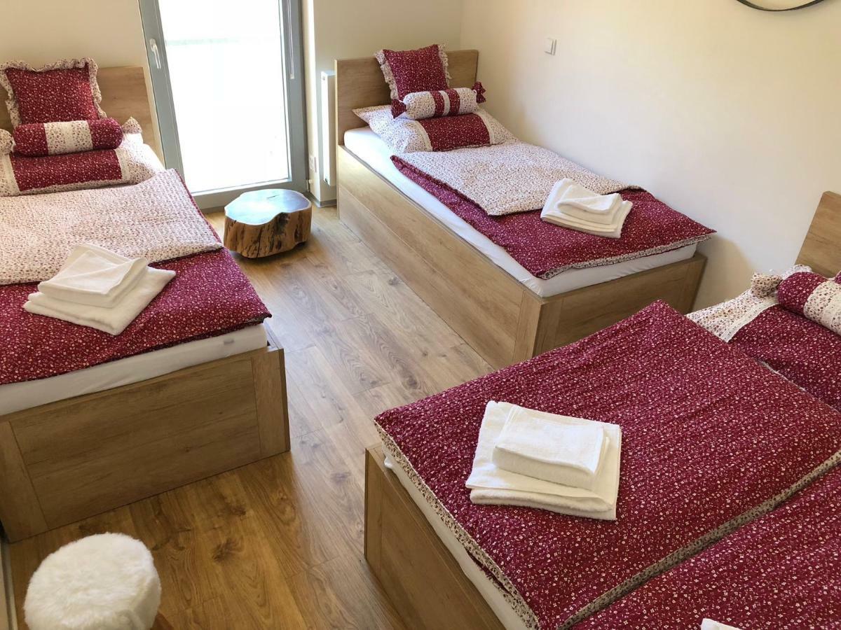 Apartman Jestrab C.15 ヤンスケー・ラーズニェ エクステリア 写真