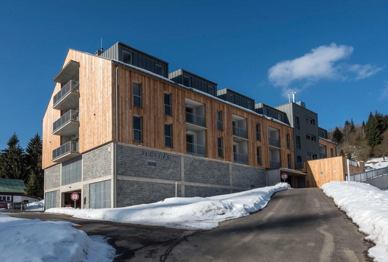 Apartman Jestrab C.15 ヤンスケー・ラーズニェ エクステリア 写真